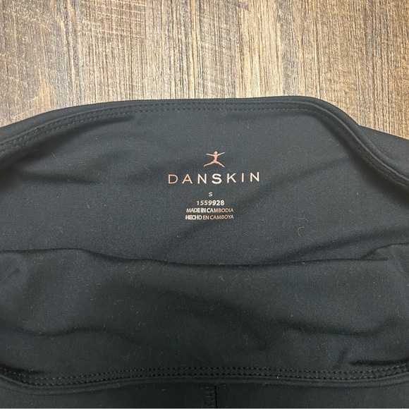 Danskin Biker Shorts - Picture 3 of 3